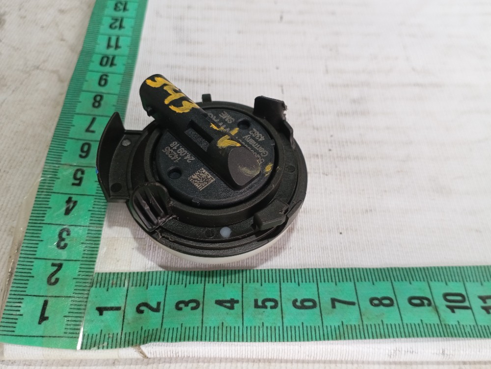 Sensor porta dianteira Audi A3 Sportback 2019 V343 9