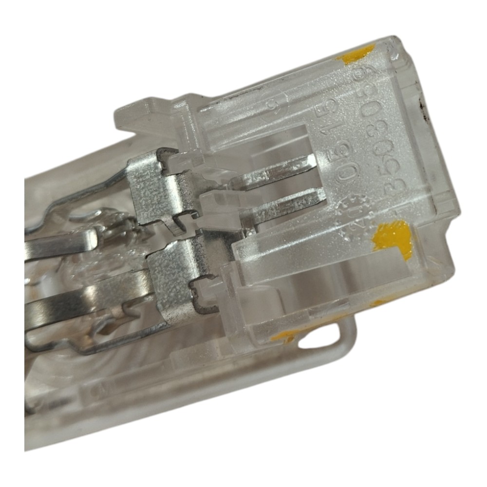 Luz Cortesia Porta Mala Gm Tracker 2020 2025 V627 7