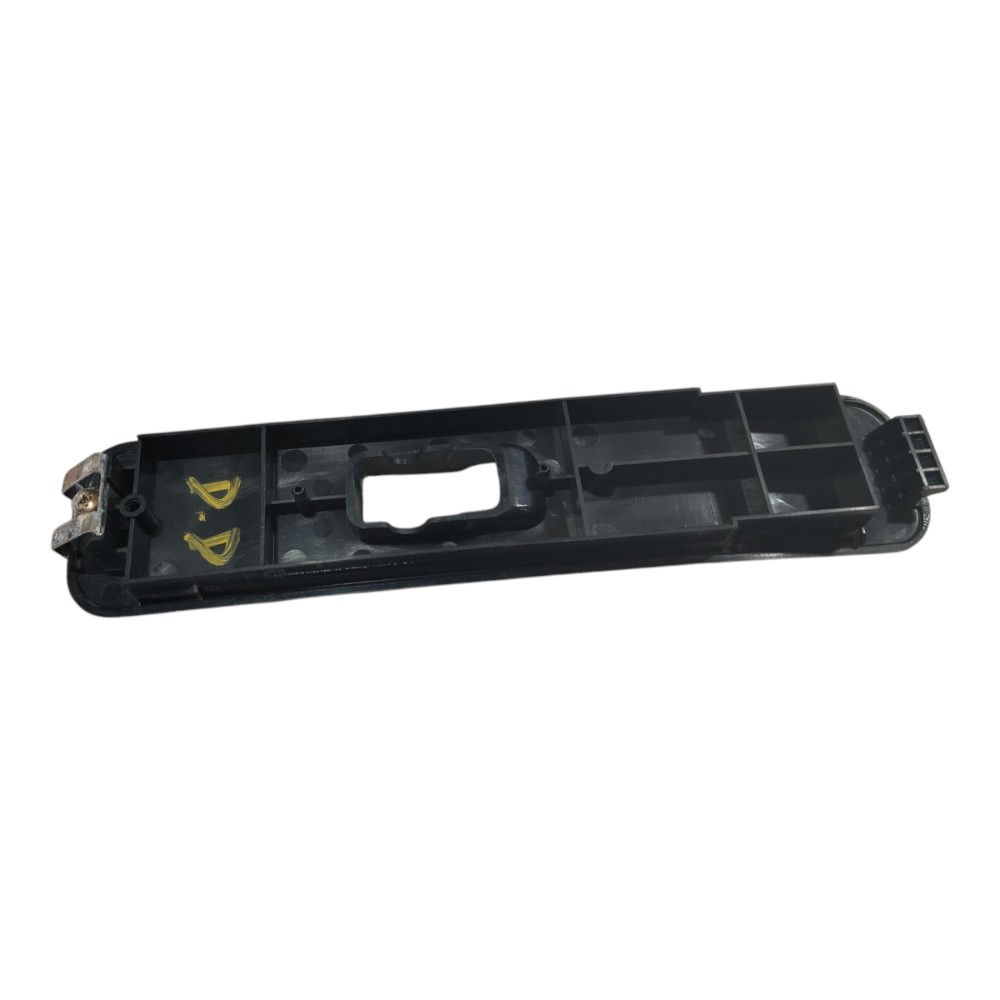 Moldura Botão Vidro Dianteira Direita L200 Sport 2004 V638 8