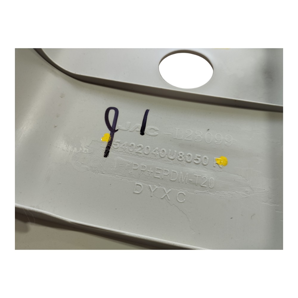 Acabamento Coluna Direita Jac Ejs1 2023 V651 7