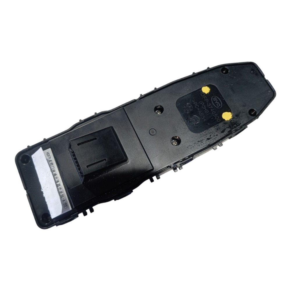 Botão Vidro Dianteiro Esquerdo Byd Dolphin Gs 2024 2025 V628 4