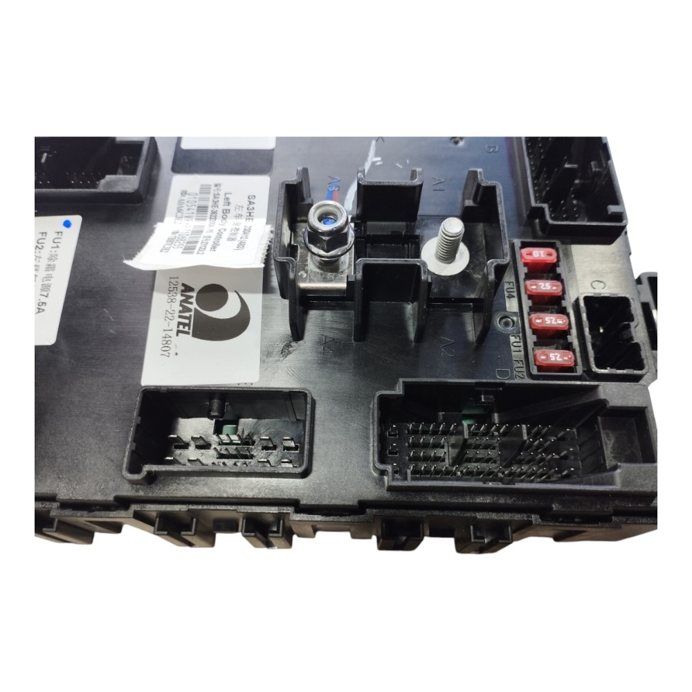 Moldulo De Fusível Esquerdo Byd Song Plus 2024 1.5 16v V631 9