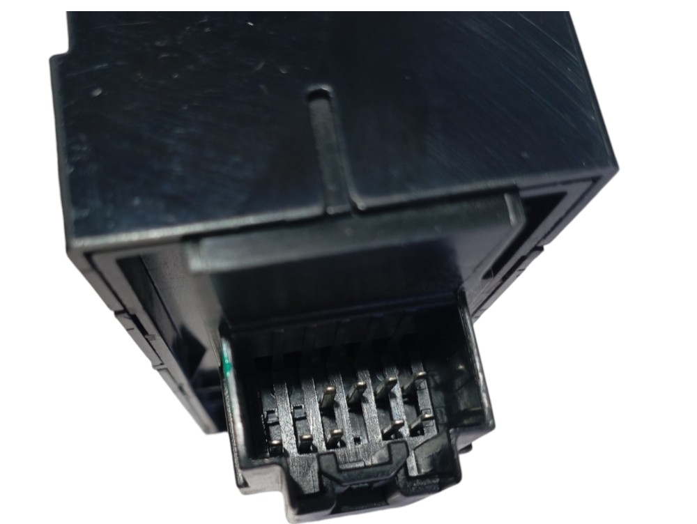 Botão Vidro Porta Dianteira Esquerda Gwm Ora Gt 03 2024 V625 7