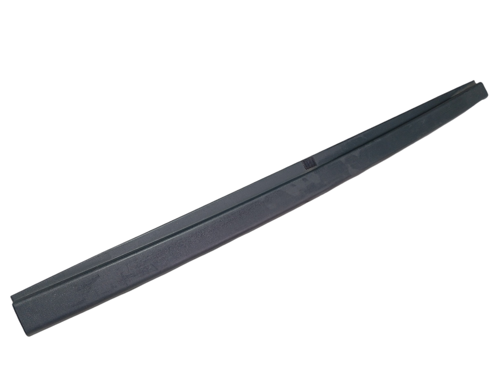 Soleira Painel Traseiro Mitsubishi Pajero Full 2020 V599 Preto 1