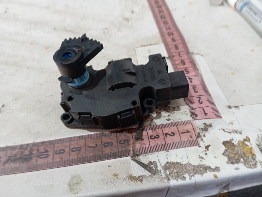 Motor Atuador Ar Condicionado Volvo V40 T3 2013 2019 V652 8