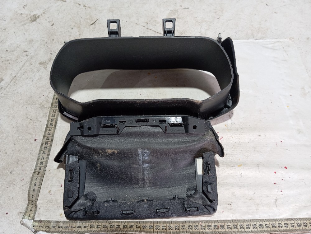 Moldura Painel Instrumento Renault Zoe Neo 2023 V617 9