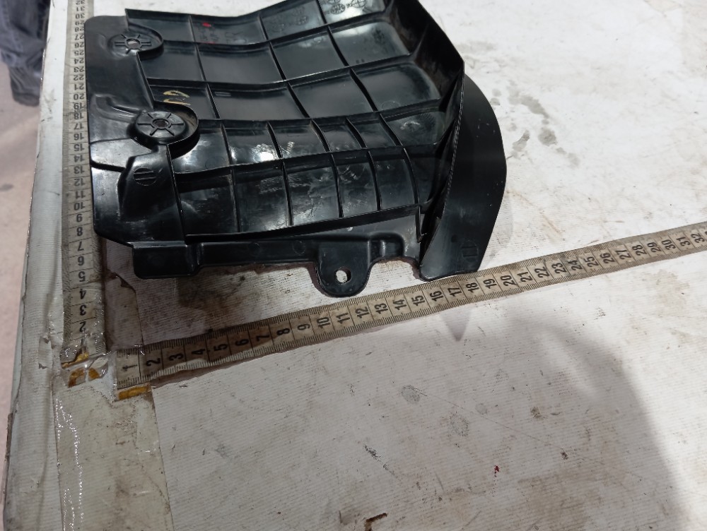 Defletor Direito Motor Lexus Rx500hf 2023 V619 9