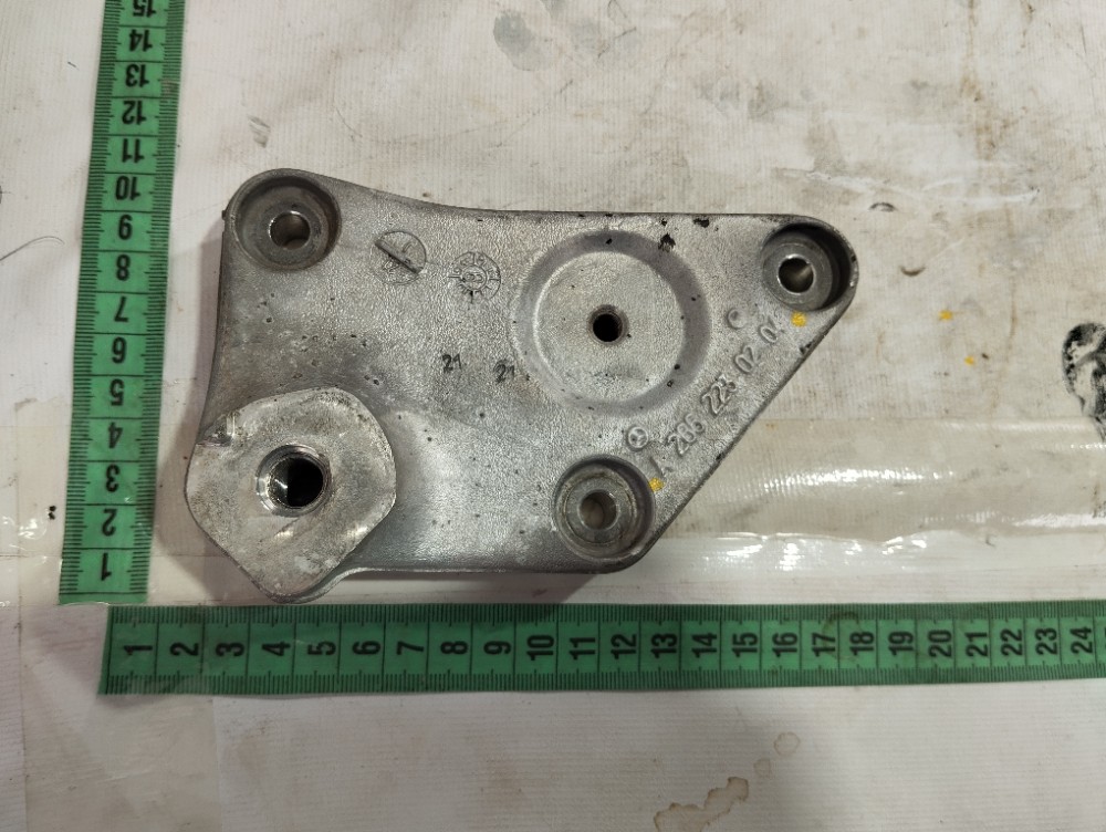 Suporte Coxim Motor Mercedes B180 2010 V630 8