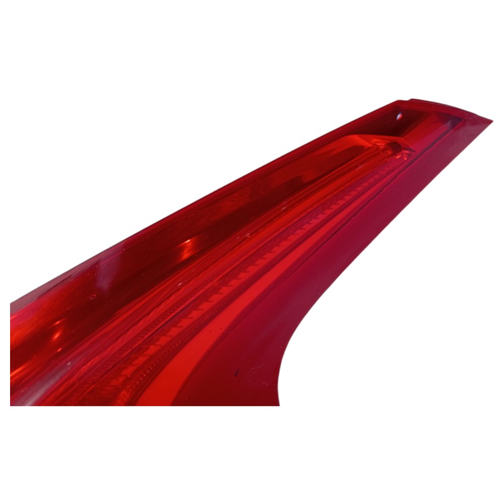 Lanterna Direita Volvo V40 T3 2013 2019 V652 Direito/passageiro Vermelho 2