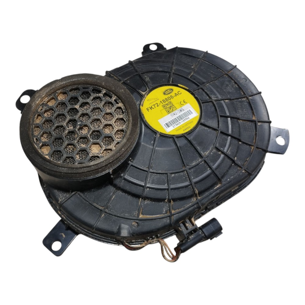 Subwoofer Traseira Discovery Sport 2015 A 2018 V663 7