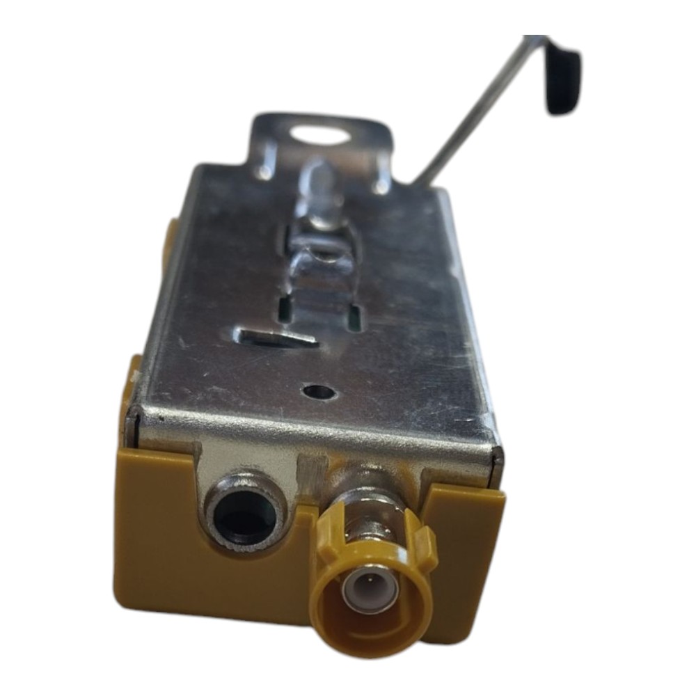 Sensor Módulo Antena Land Rover Defender 2022 V645 9