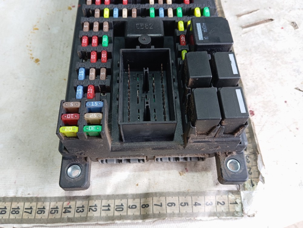 Caixa Fusível Land Rover Discovery 4 2010 2012 V614 9