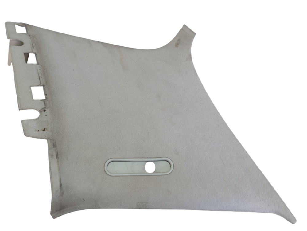 Acabamento Superior Coluna Traseira Esquerda Vw Golf 2001 4