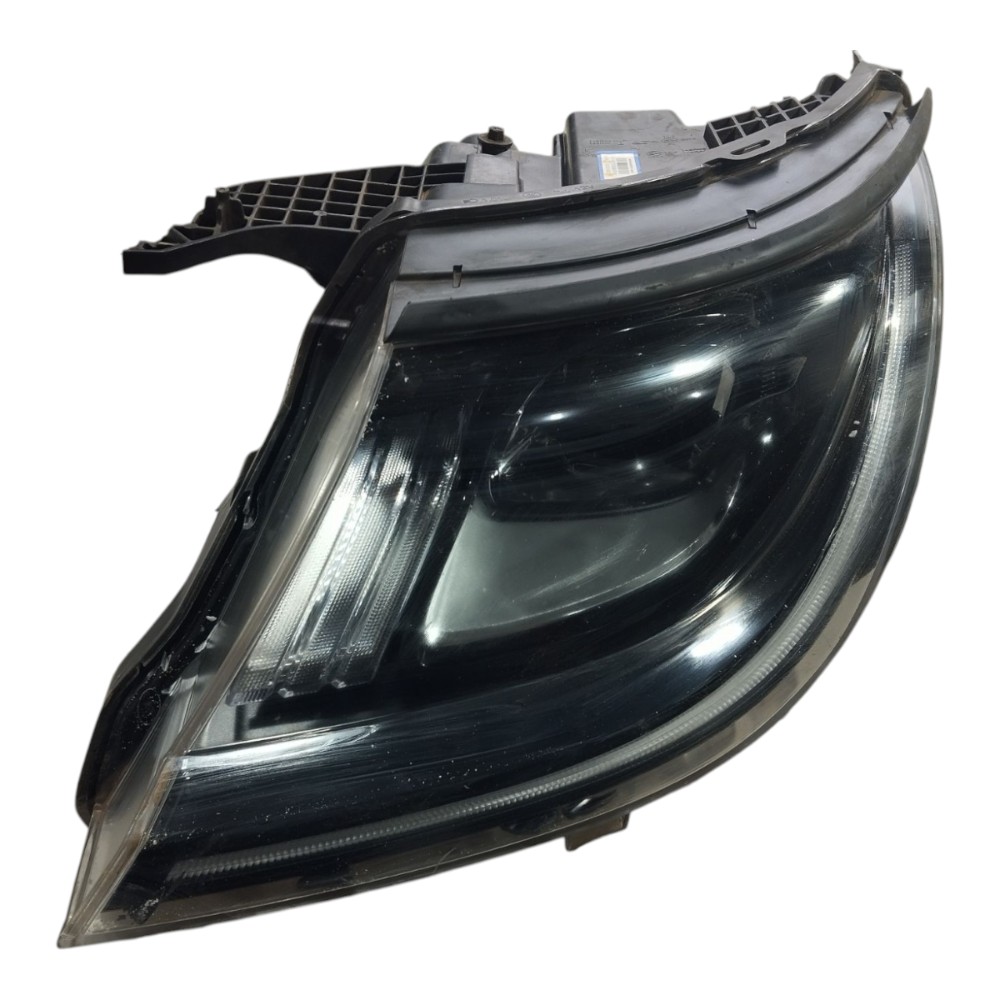 Farol Esquerdo Byd Dolphin Gs 2024 2025 Com Avaria V653 2