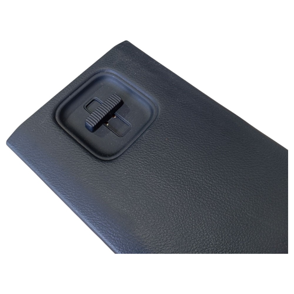 Tampa Lateral Porta Malas Suzuki Scross 2015 2016 V648