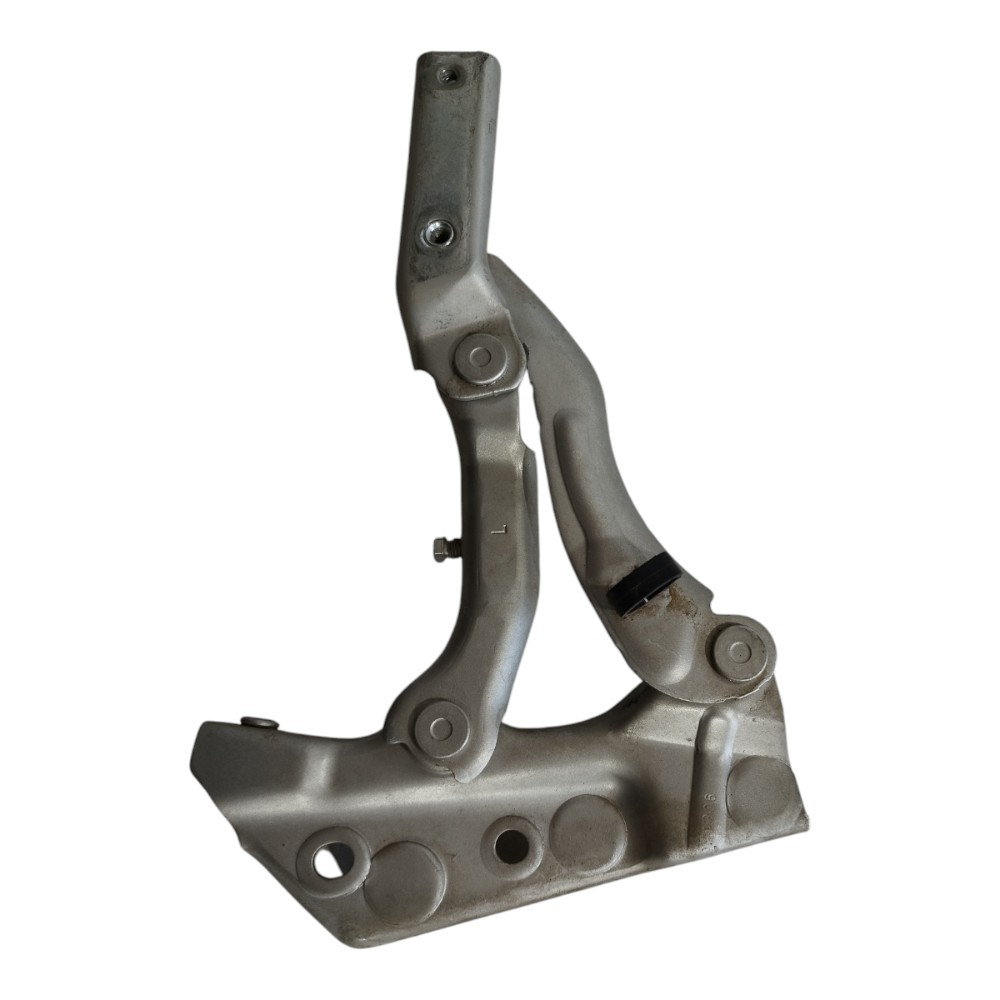 Dobradiça Esquerda Capô Mercedes B180 2010 V630