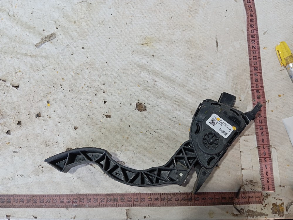 Pedal Acelerador Volvo V40 T3 1.5 2013 A 2016 V652 8
