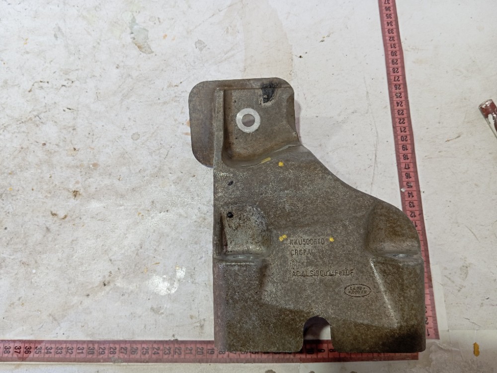 Suporte Esquerdo Motor Land Rover Discovery 3 2007 V635 6