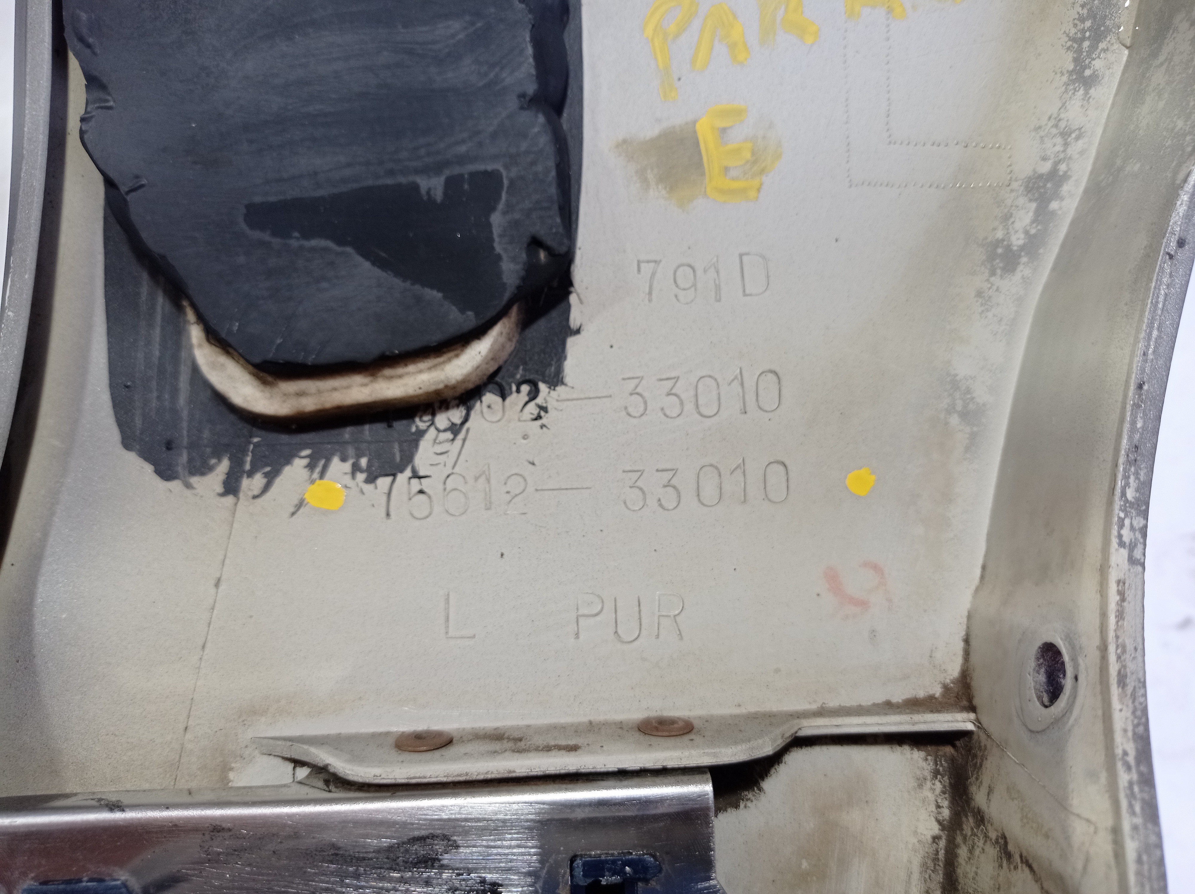 Aplique Paralama Esquerdo Lexus Es300 1993 V571 10