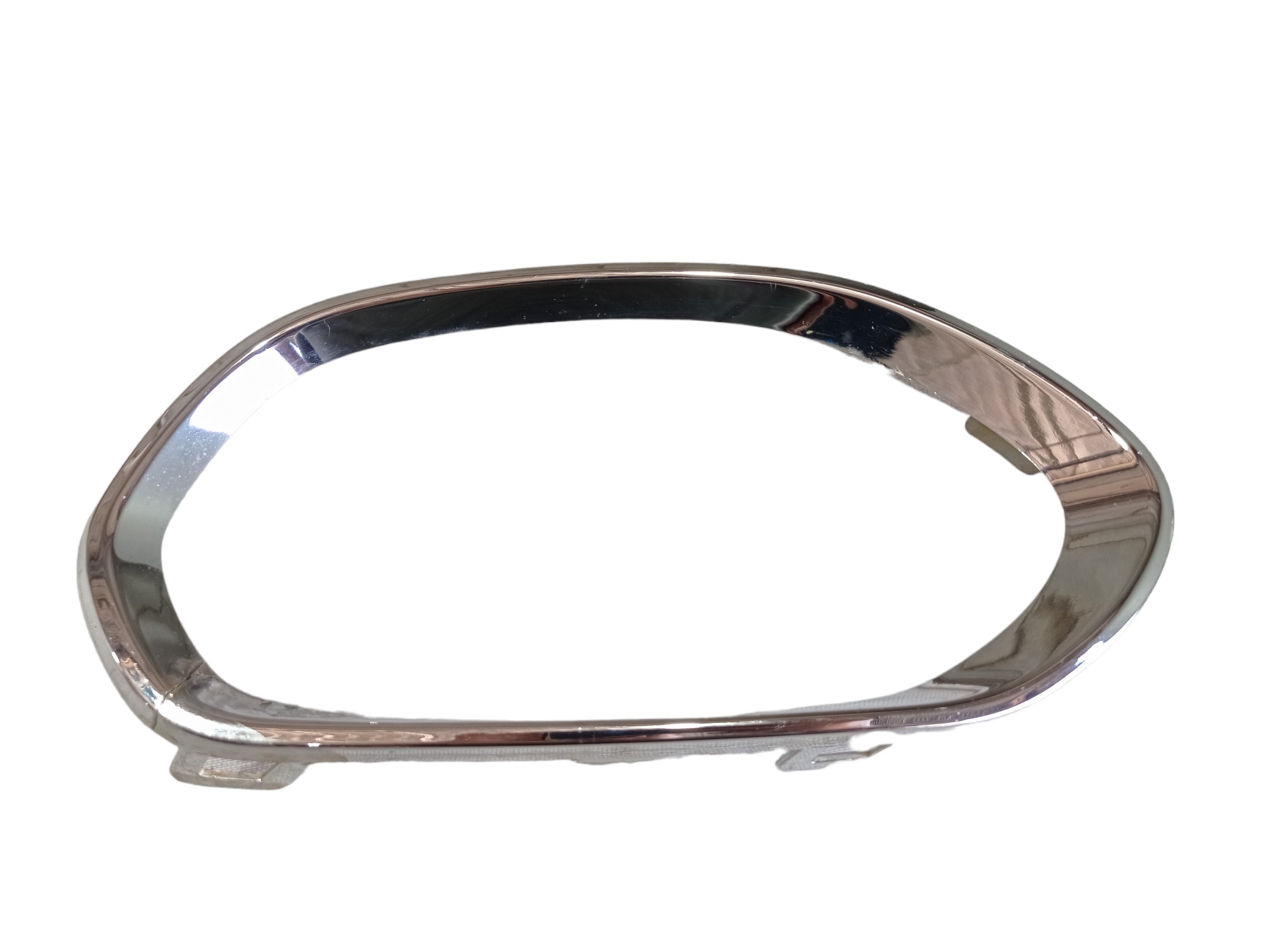 Moldura Farol De Milha Direito Fiat Toro 2016 A 2021 V347 Cromado Direito 6