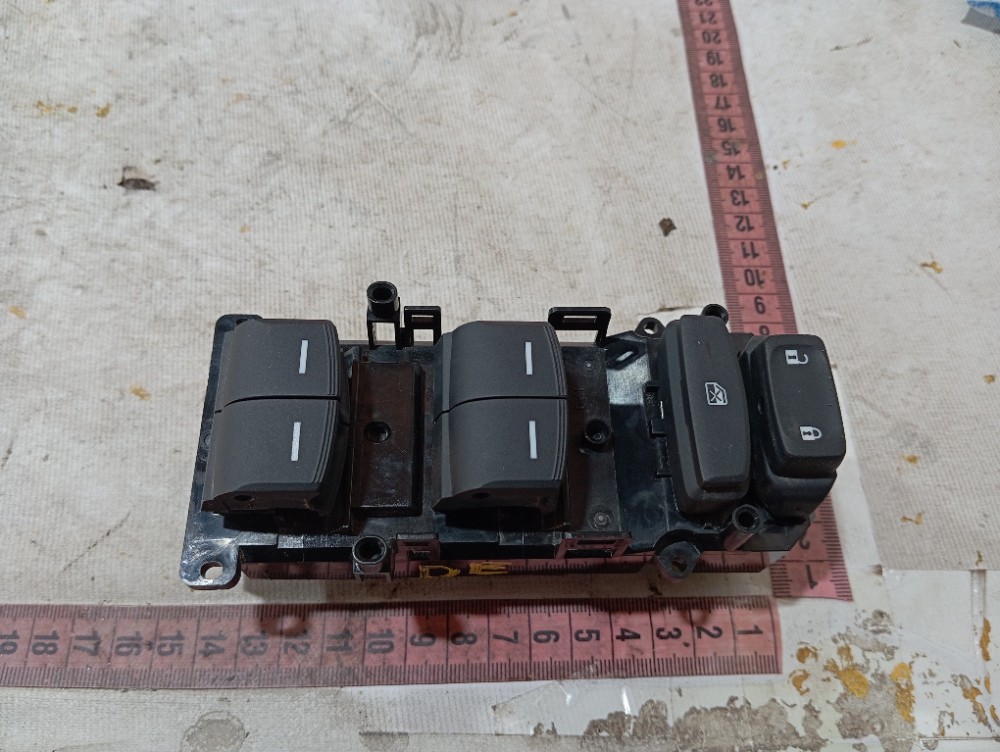 Comando Vidro Porta Diant Esquerda Honda Hrv Exl 2025 V644 9
