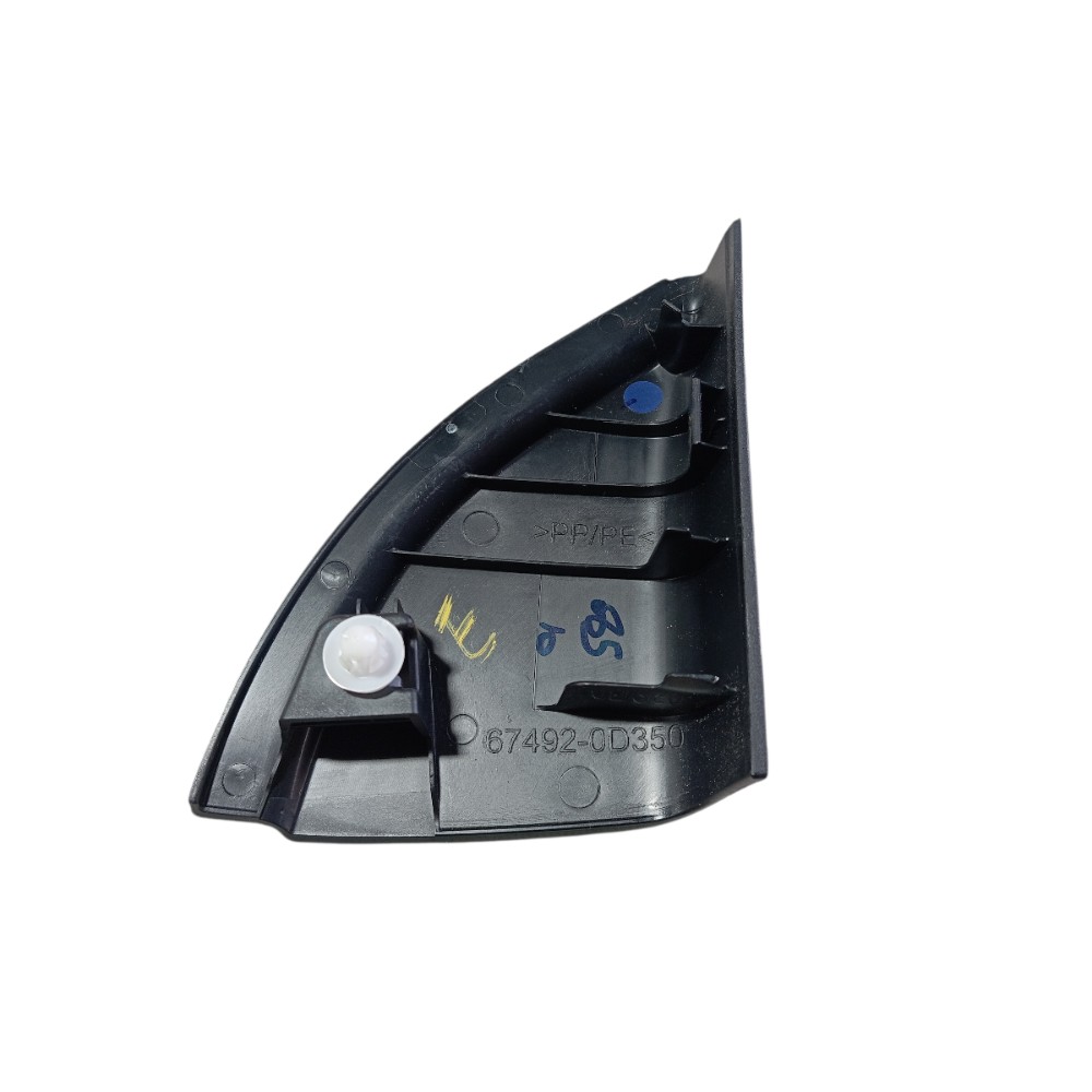 Acabamento interno retrovisor esquerdo Toyota Yaris 22 2023 4