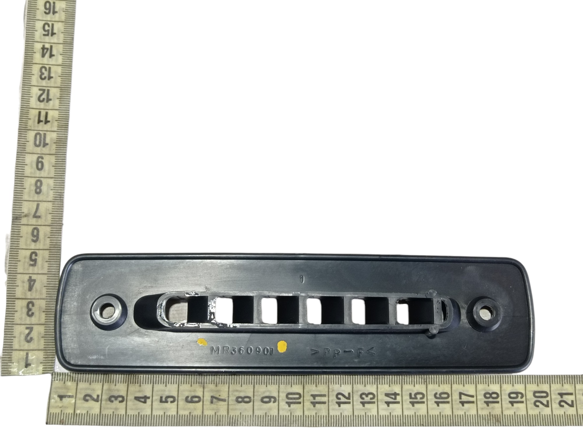 Difusor Saida Ar Traseiro Mitsubishi Pajero Full 2020 V599 8
