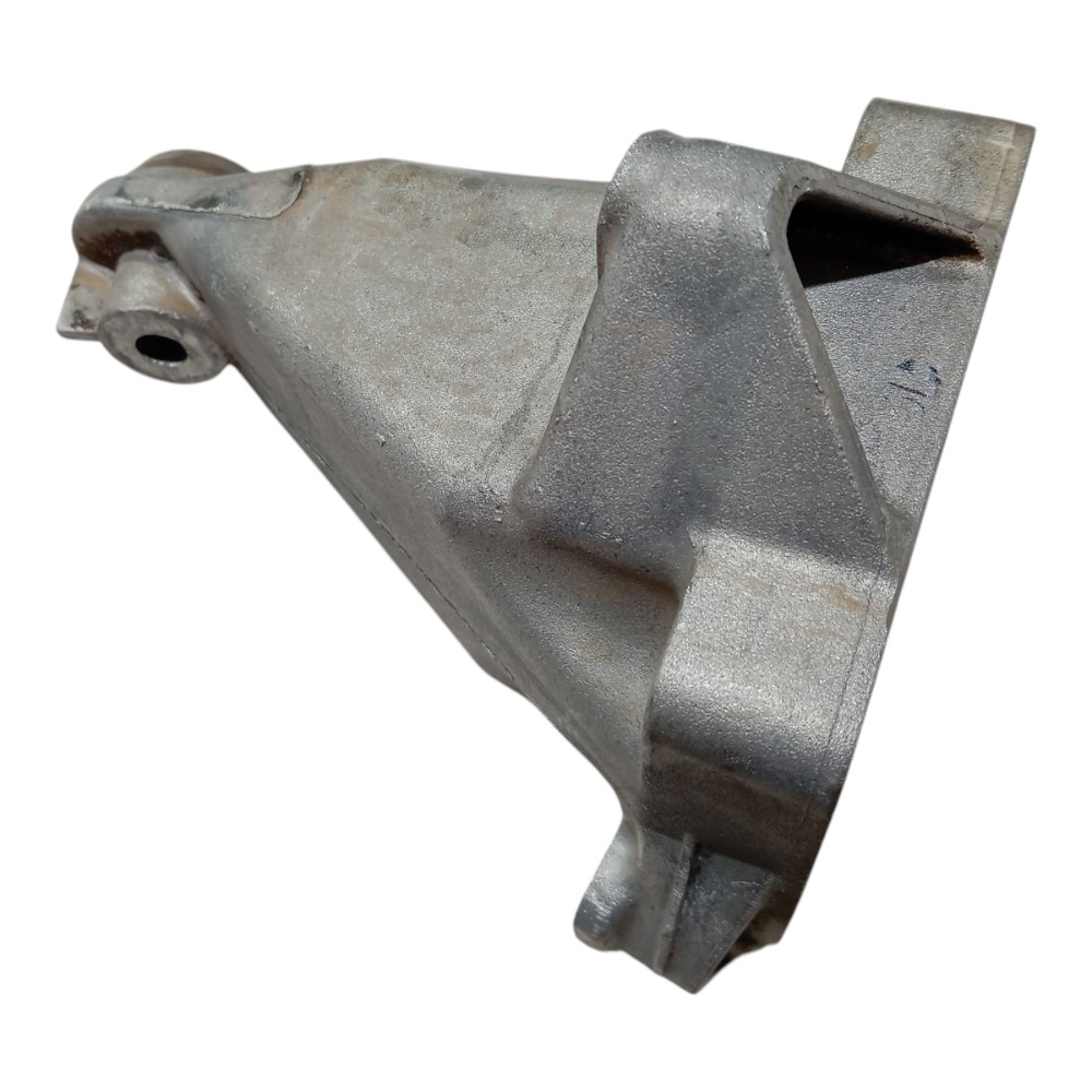 Suporte Coxim Esquerdo Motor Mercedes C180 2002 2007 V661 5