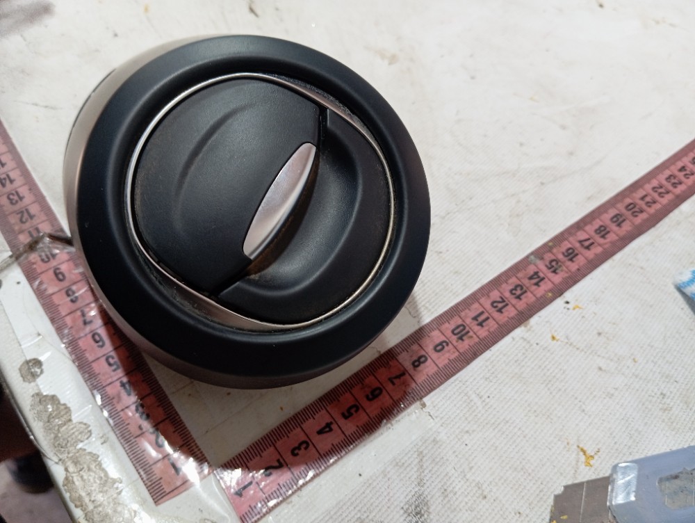 Difusor Esquerdo Ar Renault Zoe 2022 2023 V639 9