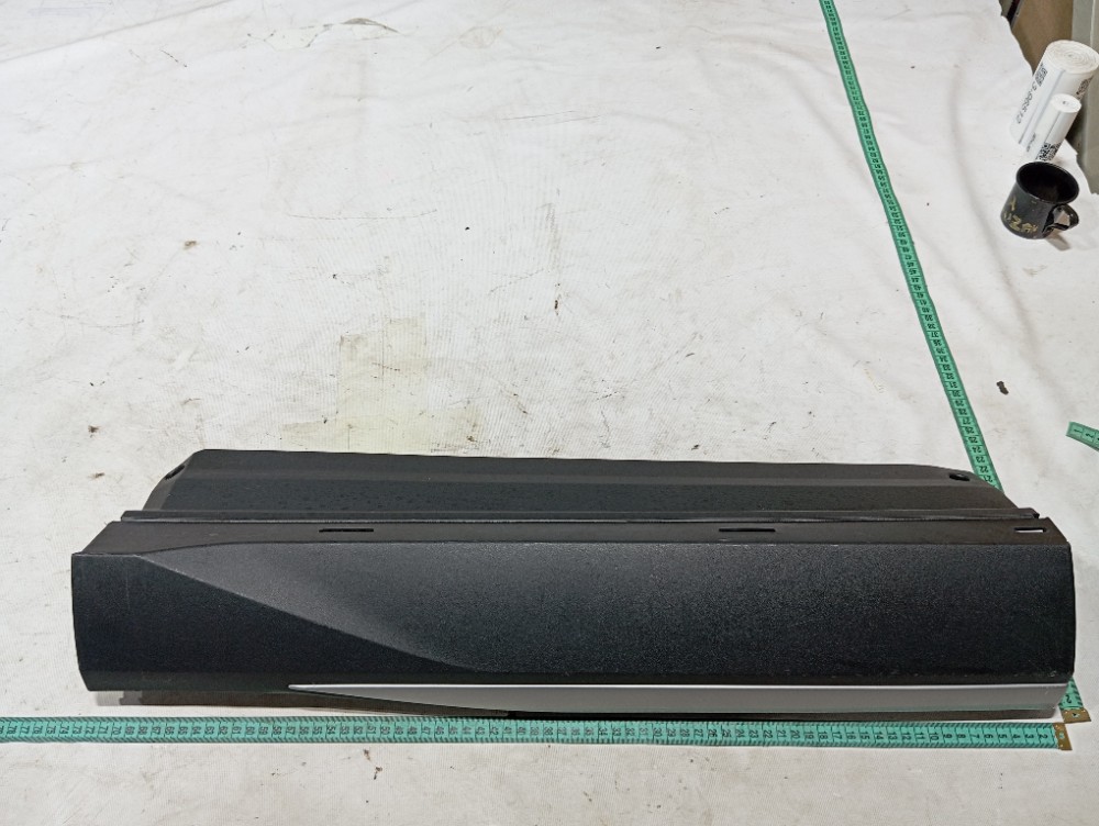 Moldura porta traseira esquerda Byd Song Pro 2025 V669 10