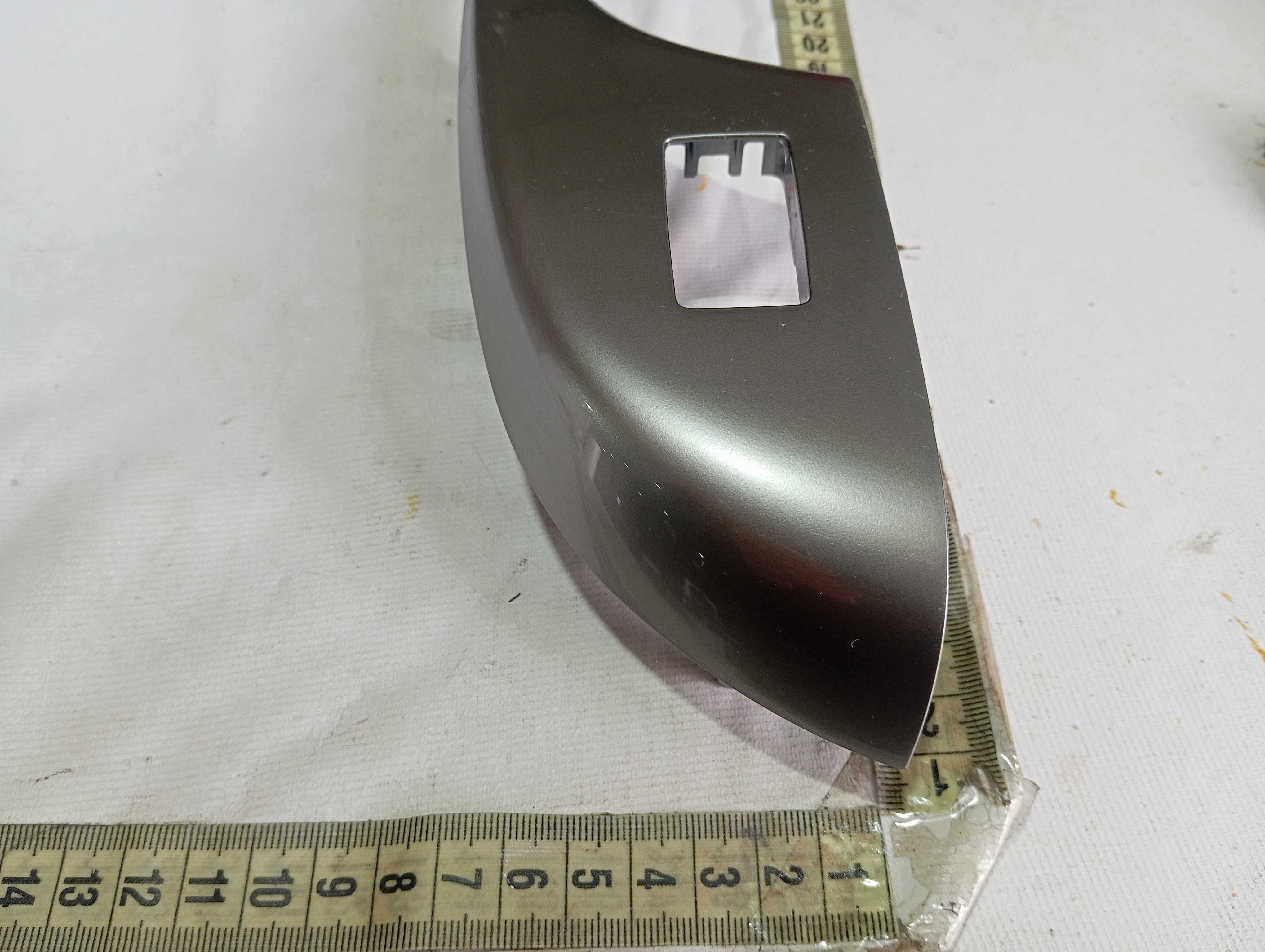 Moldura Botão Porta Tras Esquerda Dolphin Gs 2024 2025 V596 8