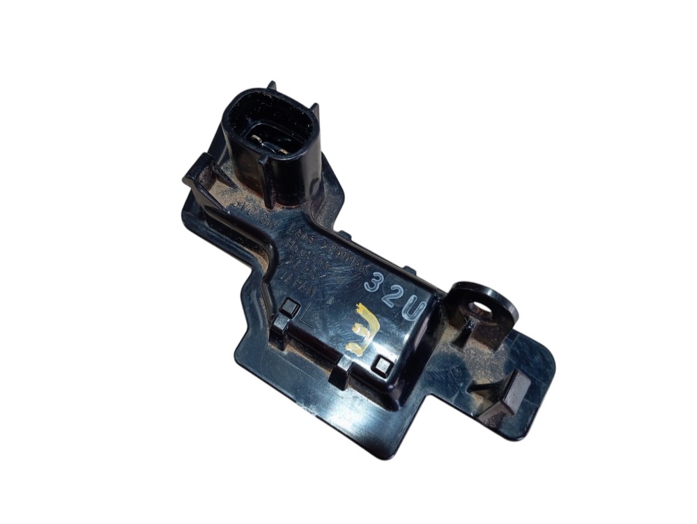 Luz Esquerda Placa Lexus Rx500hf 2023 V619 6