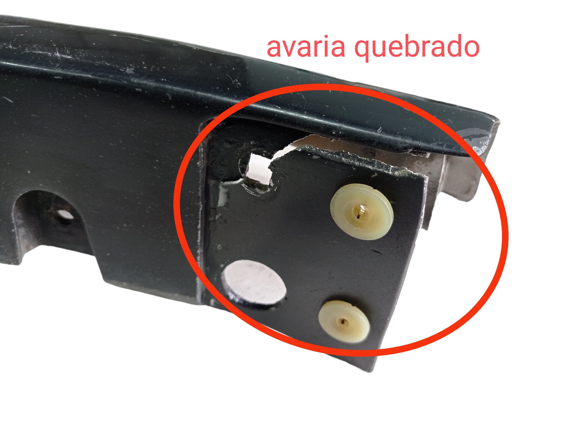 Aplique Caixa Roda Dianteira Esquerda L200 2004 V588 5