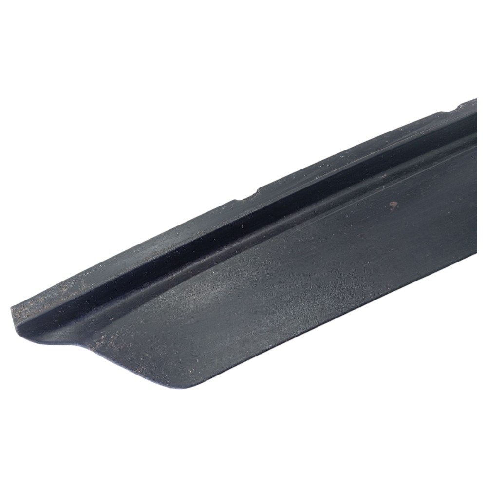 Moldura Externa Coluna Esquerda Land Rover Defender 22 V645 8