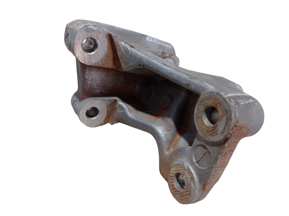 Suporte Alternador Toyota Prado 3.0 2005 V620 3