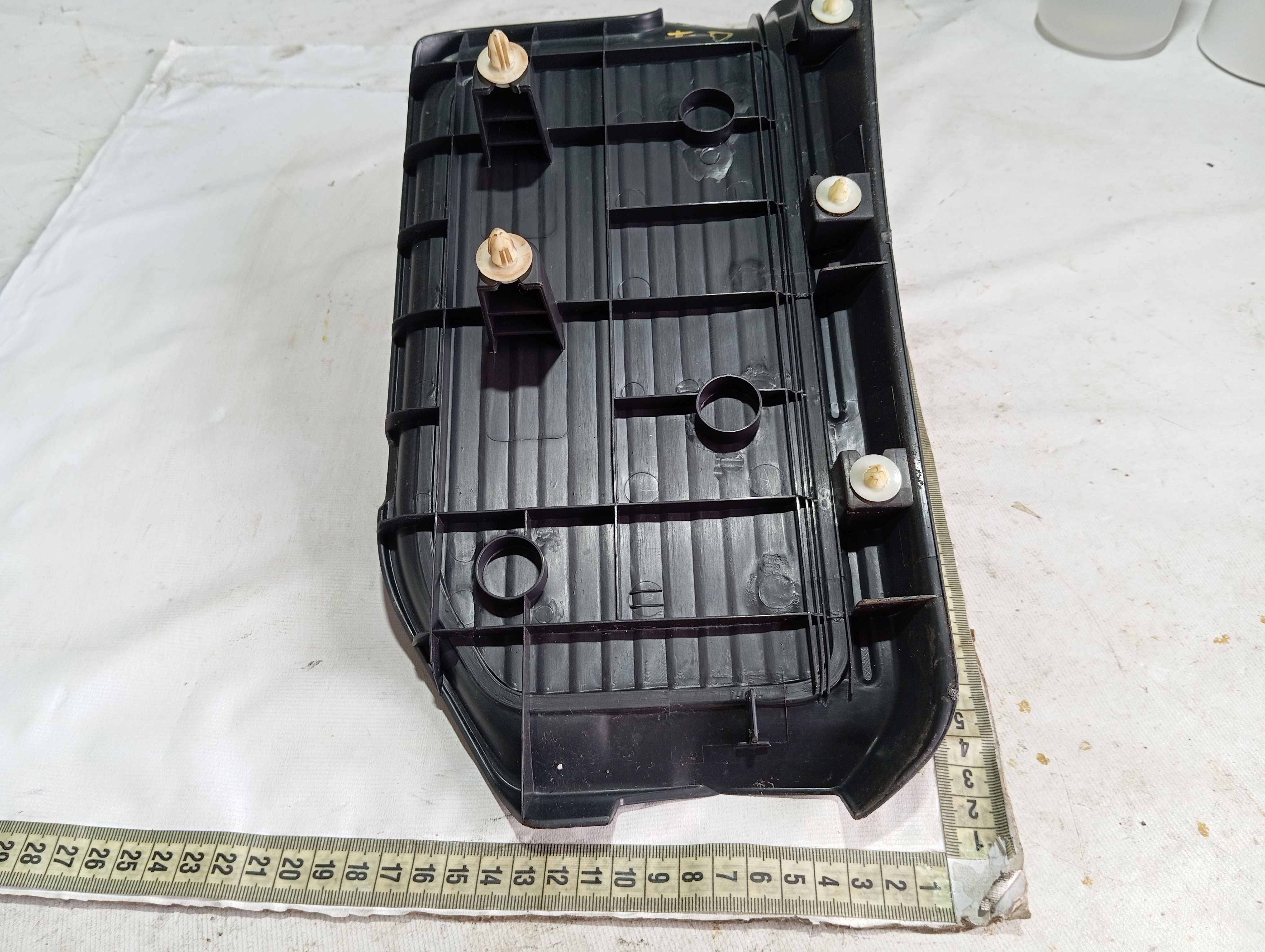 Soleira Traseira Direita Mitsubishi Pajero Full 2020 V599 Preto 8