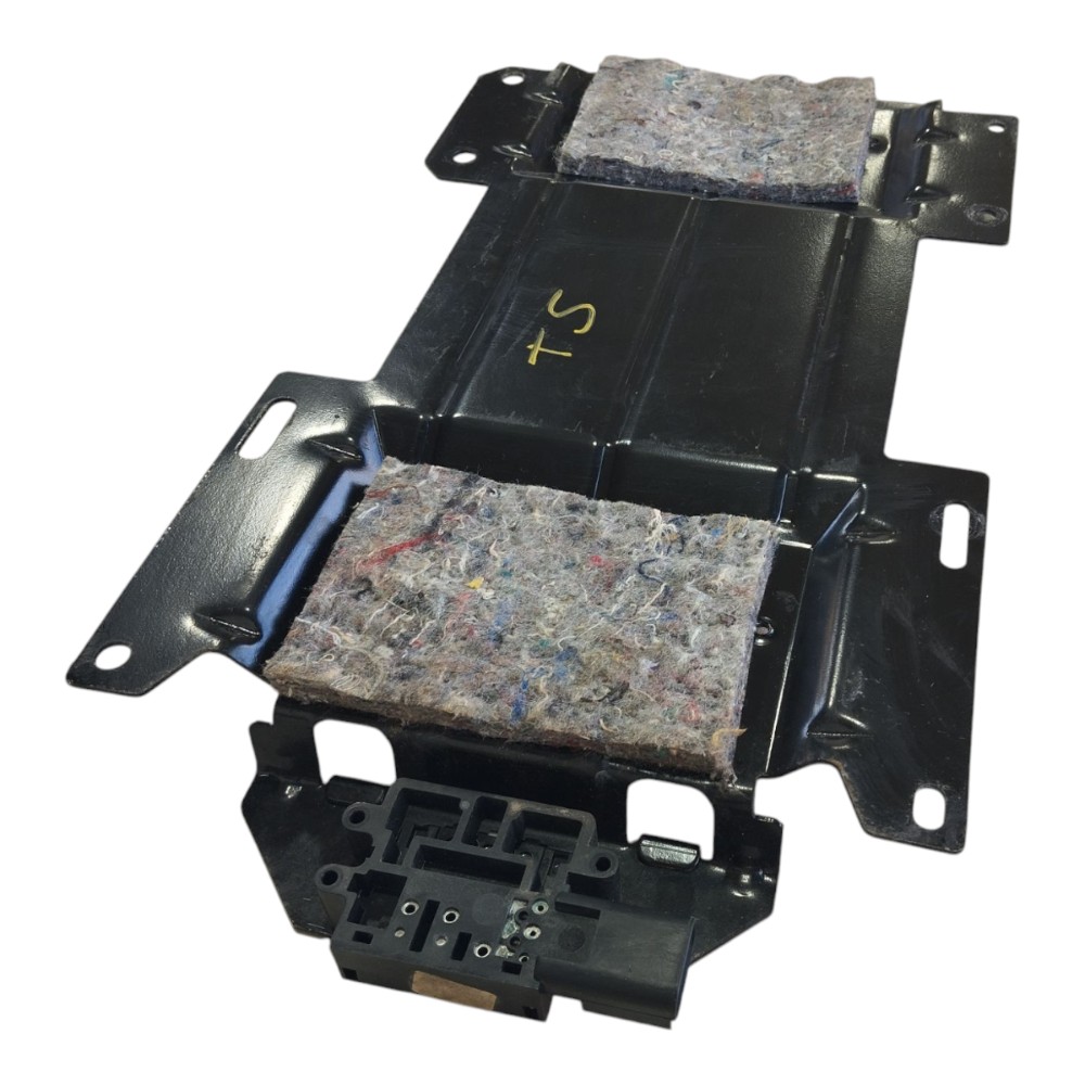 Suporte Console Traseiro Chrysler Grand Caravan 2003 V578 10