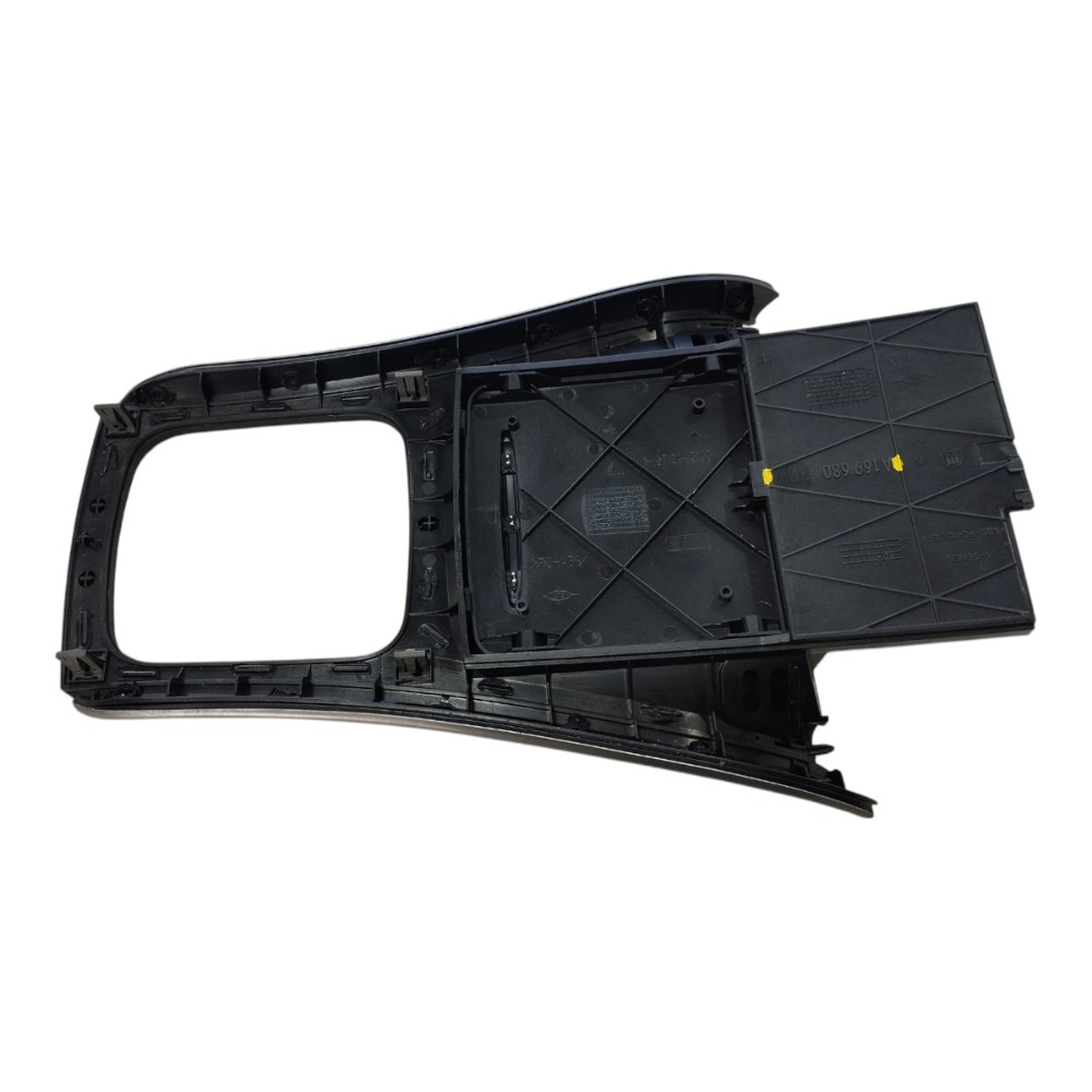 Acabamento Console Central Mercedes B180 A200 2006 2010 V630 3