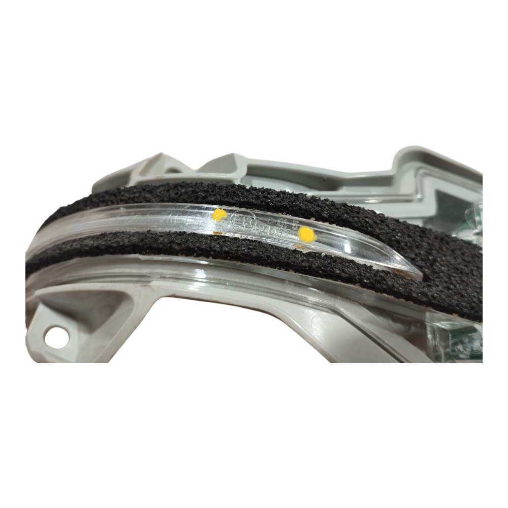 Luz Pisca Retrovisor Direito Honda Hrv Exl 2023 2025 V644 2