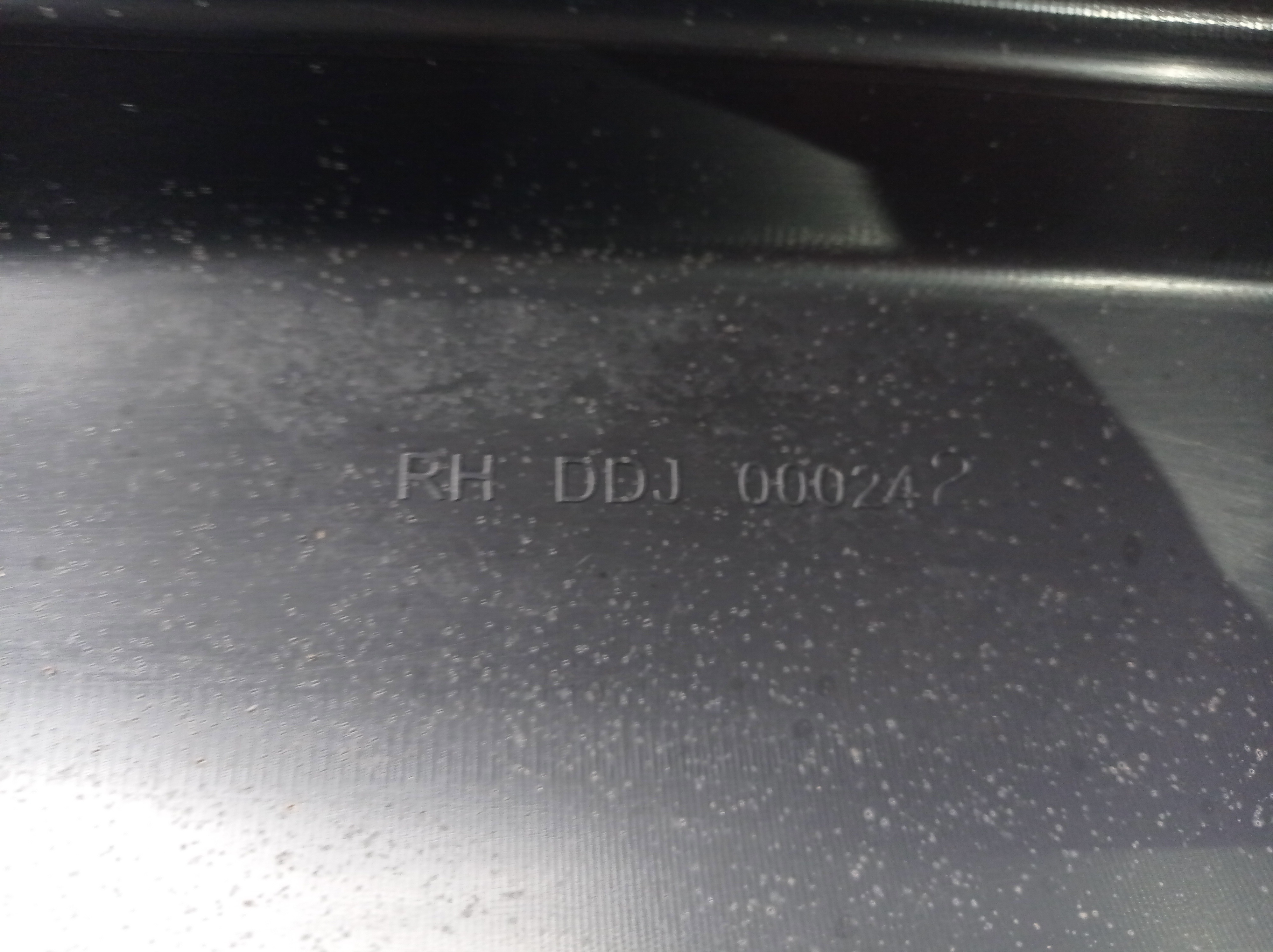 Spoiler Direito Land Rover Discovery 4 2010 A 2014 V582 Preto 7