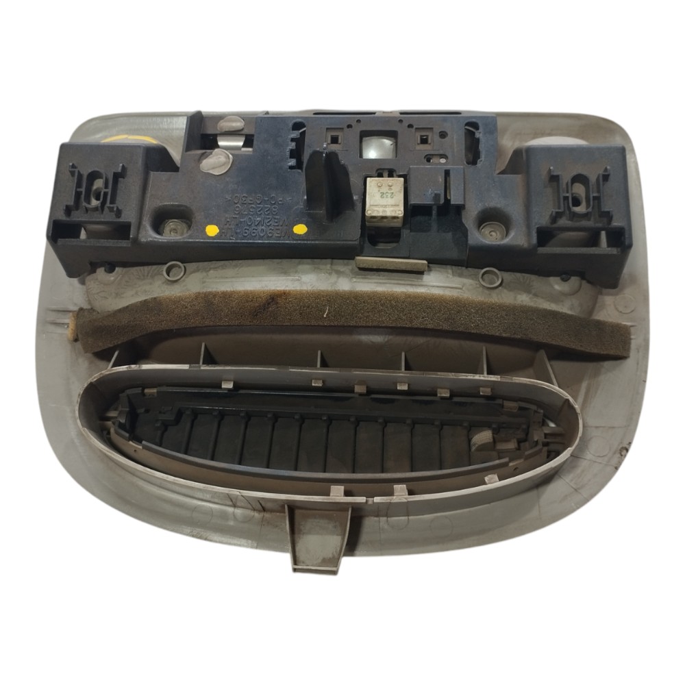Alça Traseira Esquerda Chrysler Grand Caravan 2003 3.3 V578 5