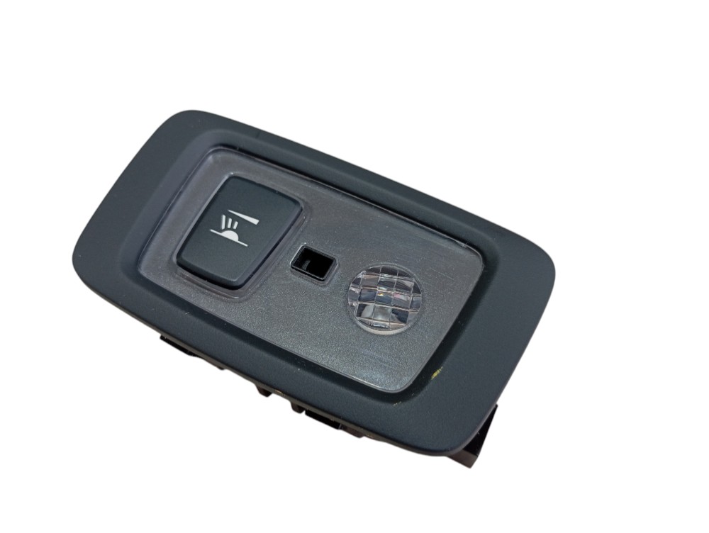 Luz Cortesia Teto Traseiro Direito Volvo Xc60 T5 2020 V606