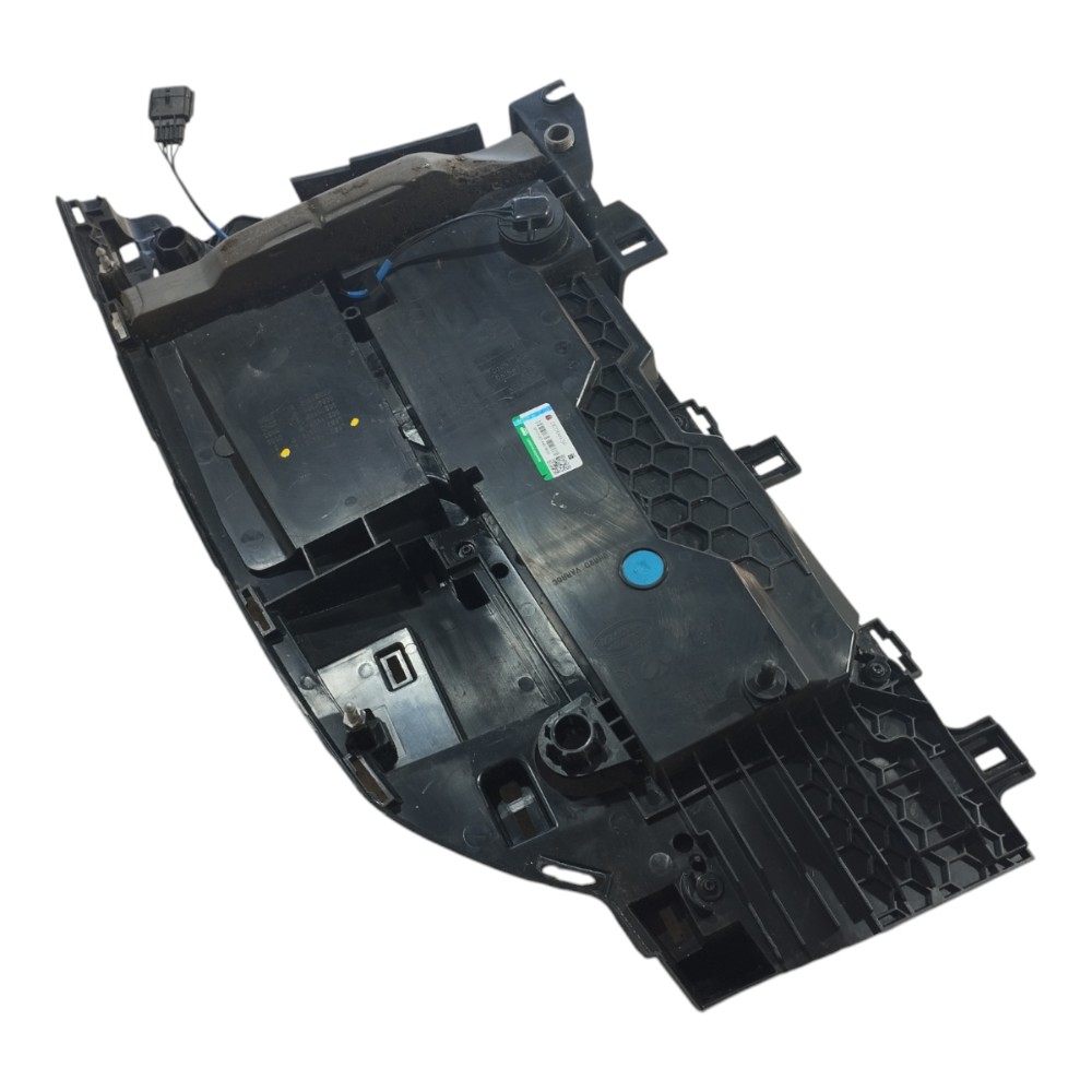 Lanterna Esquerda Land Rover Defender 2022 V645 5