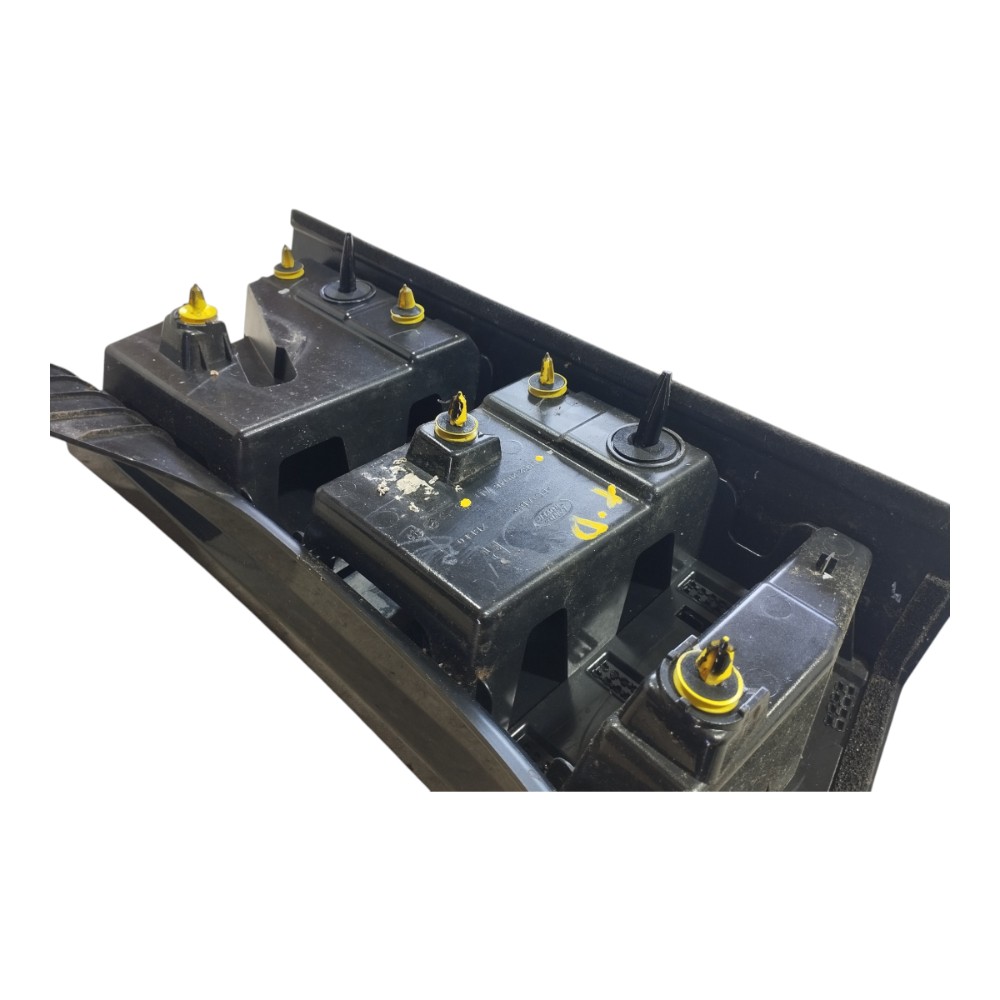 Moldura Coluna Tras Direito Land Rover Defender 21 22 V645 7