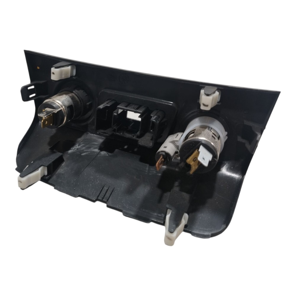 Botão 12v Cinzeiro Jac T50 2017 2021 V662 8
