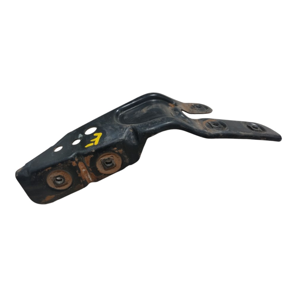 Suporte Esquerdo Radiador Mercedes C180 2002 2007 V661 7