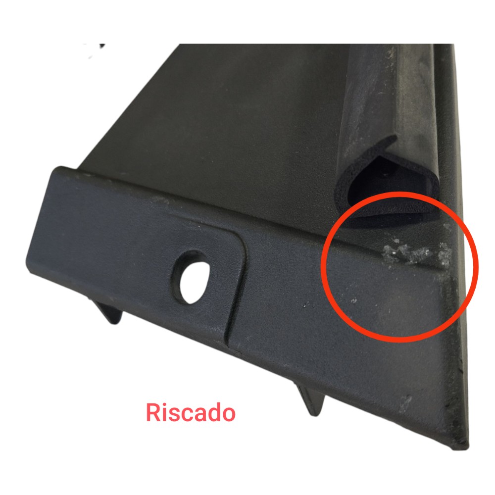 Moldura Tomada Carregamento  Nissan Leaf 2023 V632 8