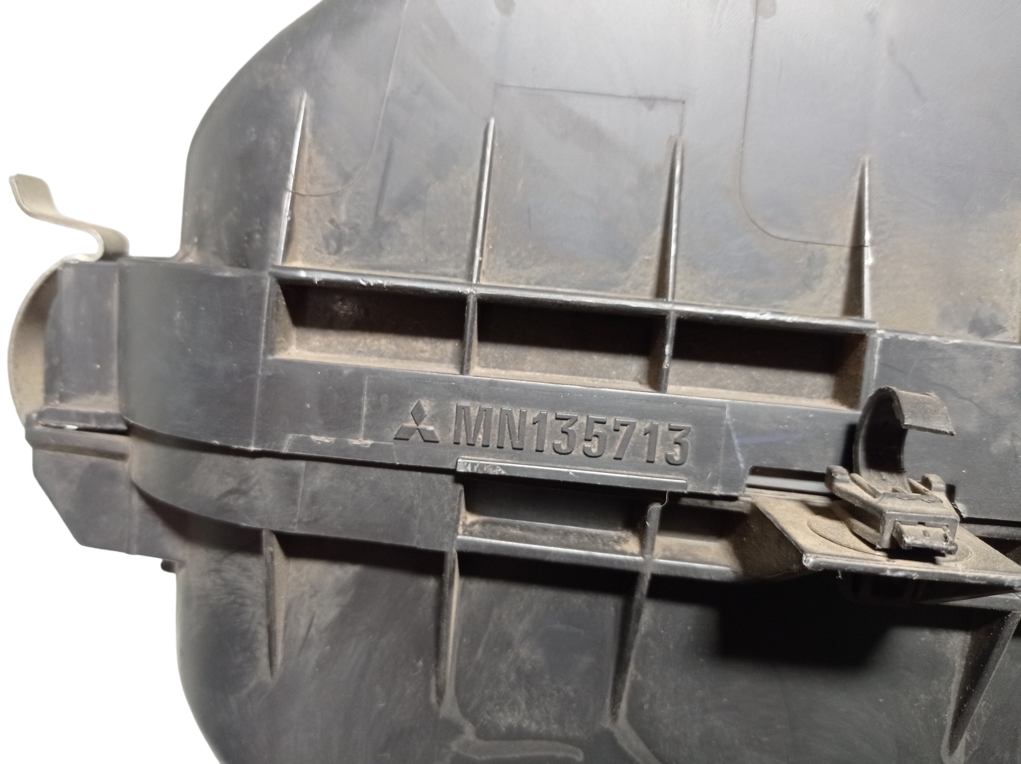 Caixa Filtro De Ar Mitsubishi Grandis 2005 V28 7