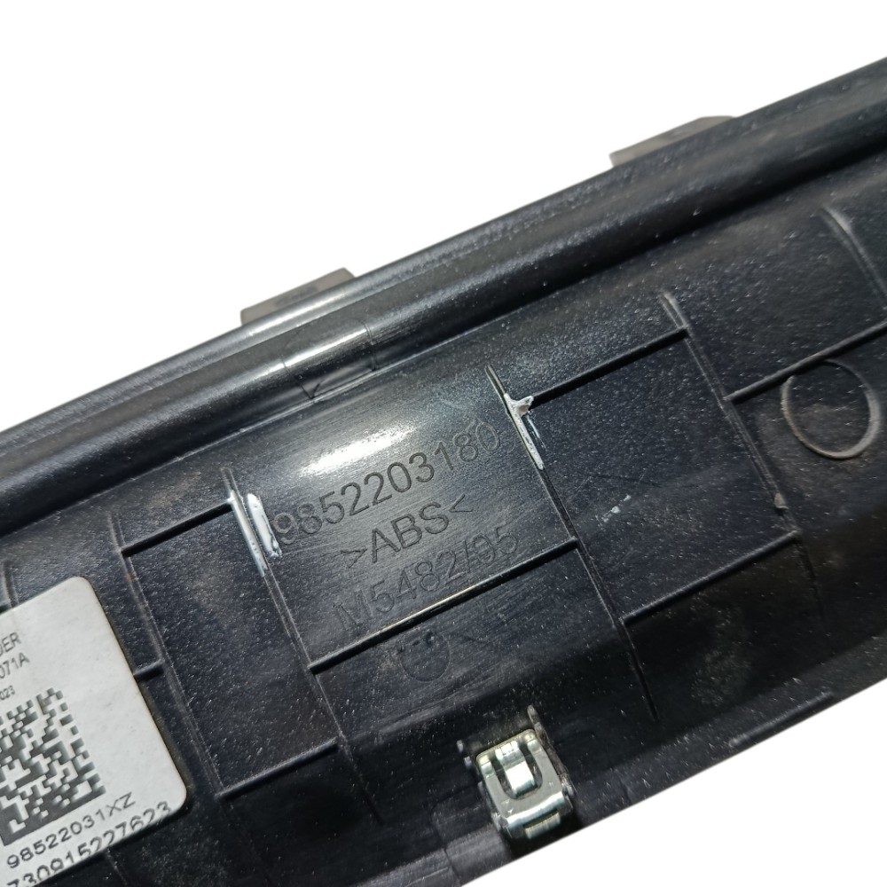 Acabamento direito painel Citroen C3 Aircross 2024 5