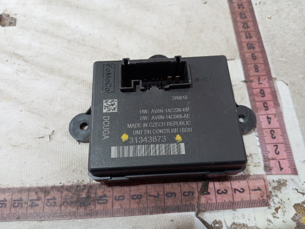 Módulo Porta Traseira Direita Volvo V40 T3 2013 2019 V652 8